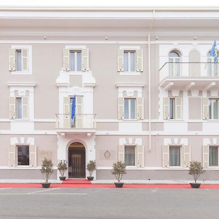 Doride Suites Boutique Hotel Marina Di Carrara Exterior foto