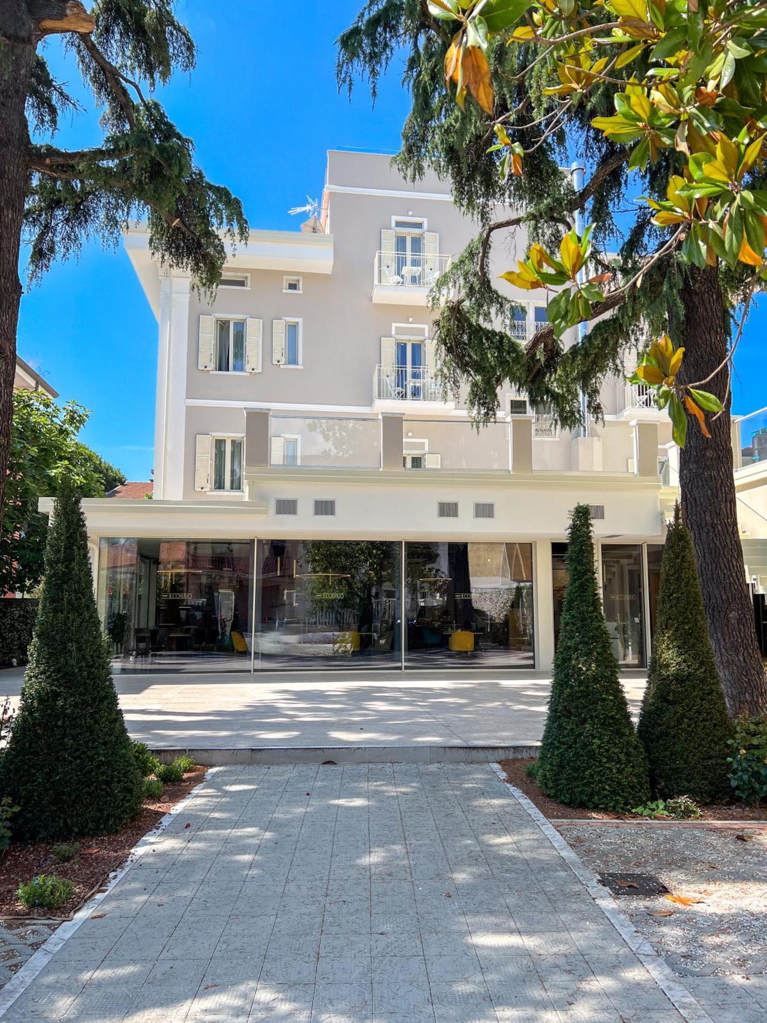 Doride Suites Boutique Hotel Marina Di Carrara Exterior foto